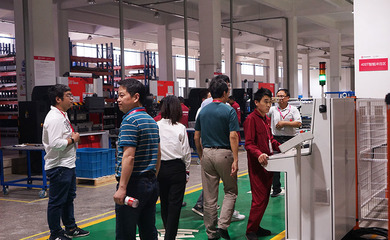 阿里巴巴集團廚房大家電負責人子謖一行到訪佳歌集團，共探智慧工廠與家電產業數字化新未來